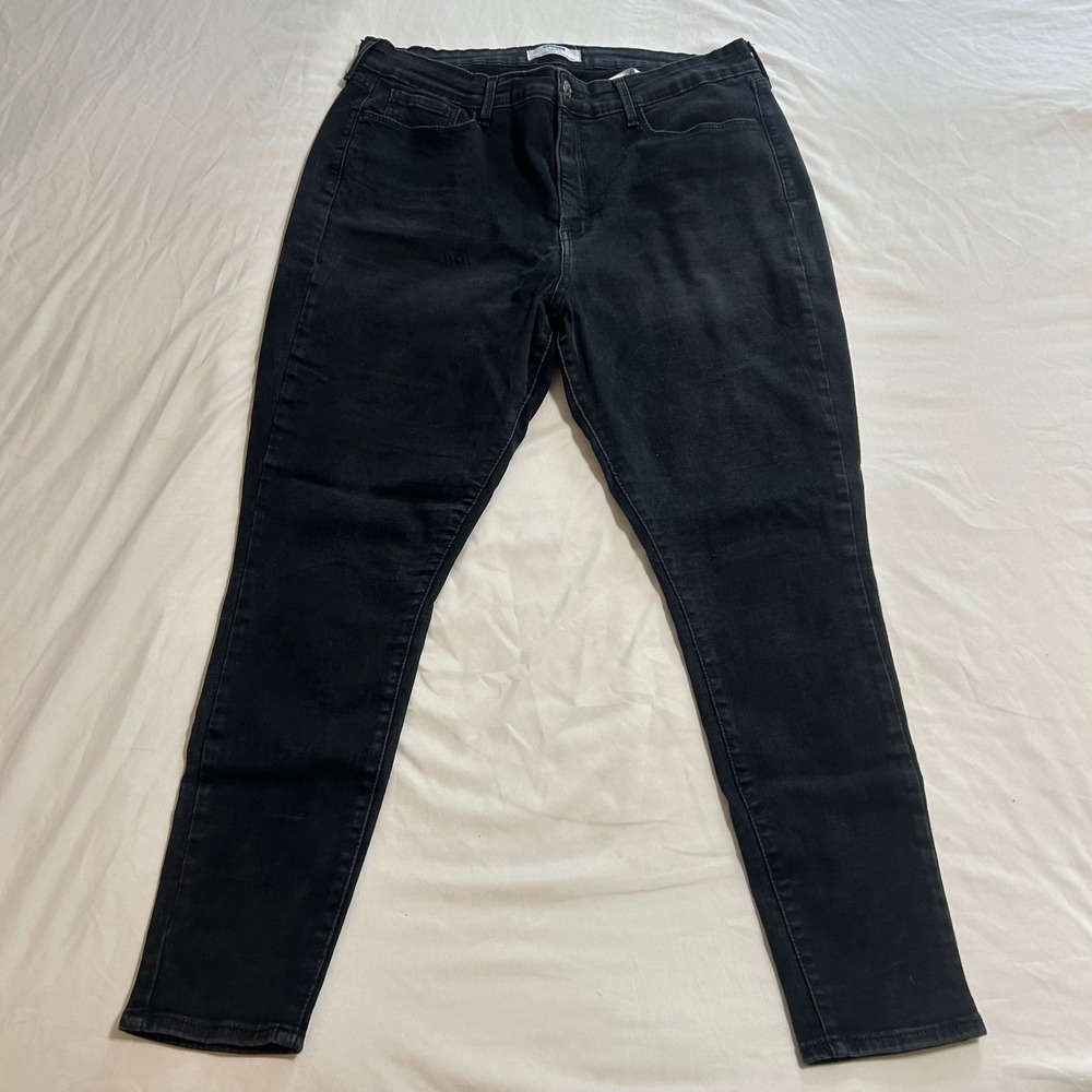 Levis 311 Shaping Skinny Jeans Black Mid Rise Stretch Denim 59810-0002 Womens 18